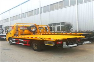 正宁附近拖车救援搭电